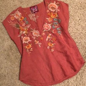 Johnny was embroidered linen top